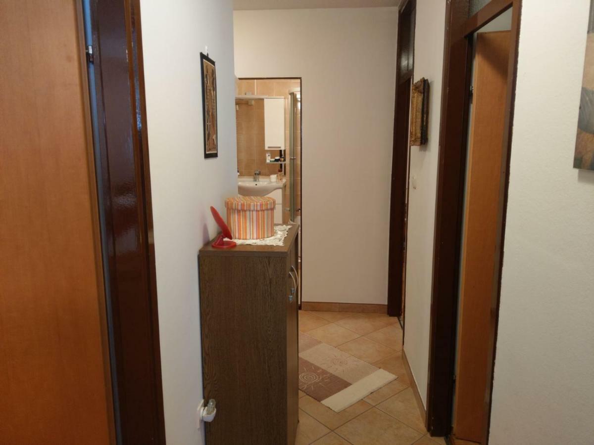 Apartment Koruna 1 Pula Exterior foto